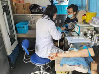 甘肃普安康药业有限公司组织“奉献爱心、回馈社会”无偿献血活动